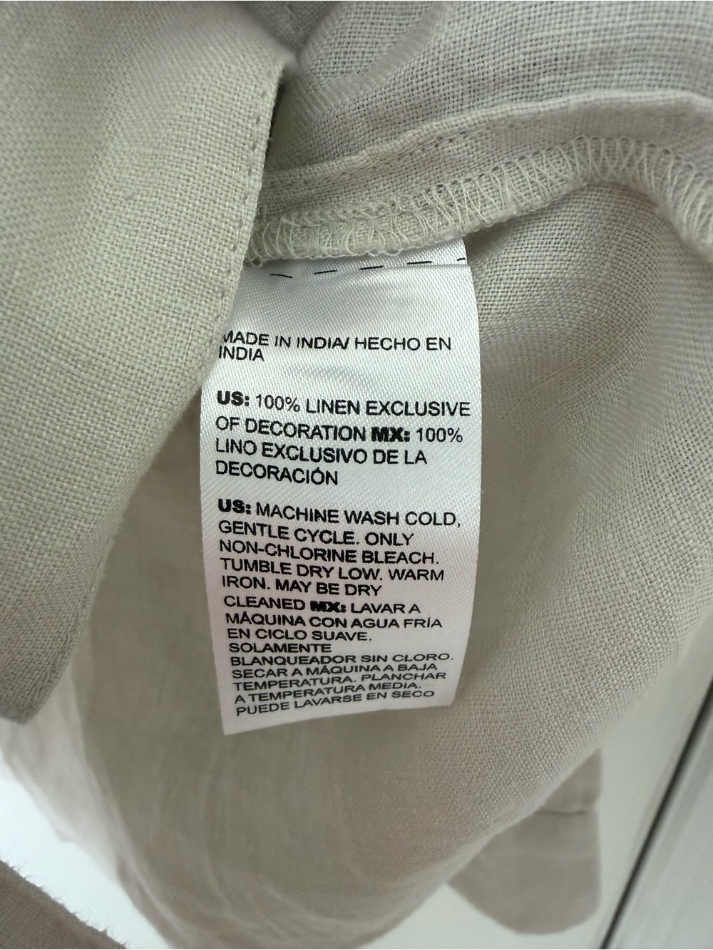 NWT Chico’s 100% Linen Button Front Shirt 3D Floral Beige Women Size 2- Large - Picture 6 of 9